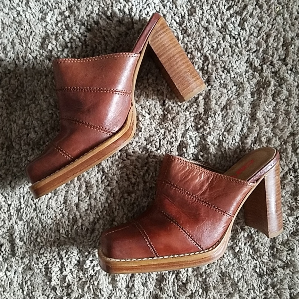 70's style brown leather shoes